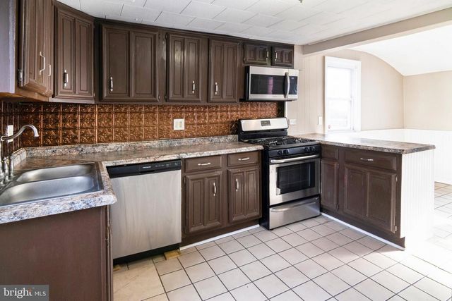 337 BUFFALO AVE, Egg Harbor City, NJ 08215