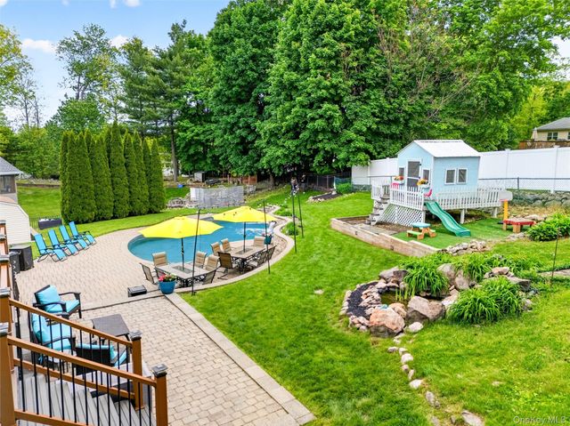7 Gurran Drive, Stony Point, NY 10980