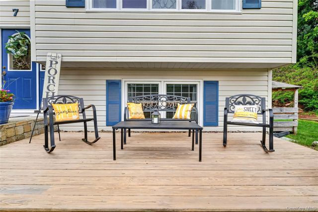 7 Gurran Drive, Stony Point, NY 10980