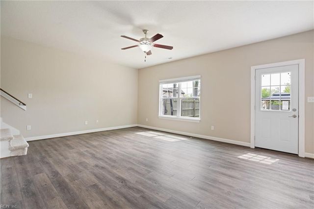 2115 Broadmoor AVE, Chesapeake, VA 23323