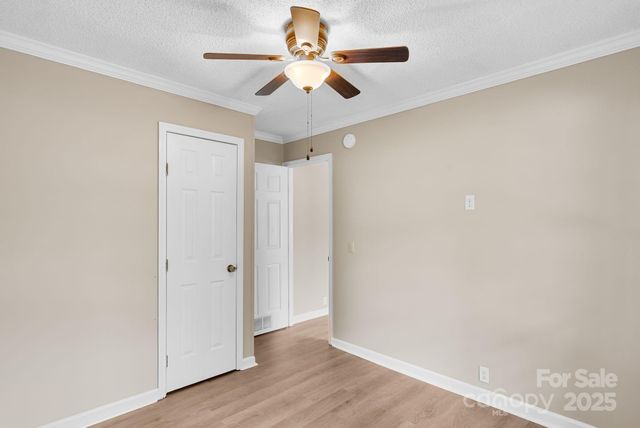 7 Wyatt Street, Asheville, NC 28803