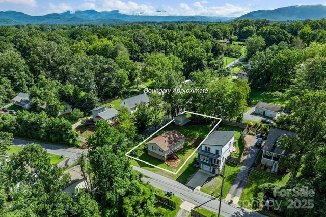 7 Wyatt Street, Asheville, NC 28803