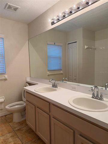 302 CRYSTAL GOBLET COURT, Valrico, FL 33594