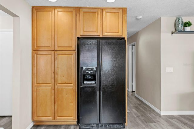 6404 HEATHER MOOR COURT, Tampa, FL 33634