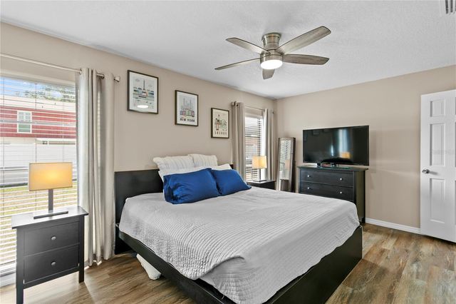 6404 HEATHER MOOR COURT, Tampa, FL 33634