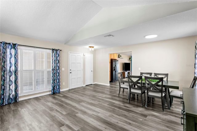 6404 HEATHER MOOR COURT, Tampa, FL 33634