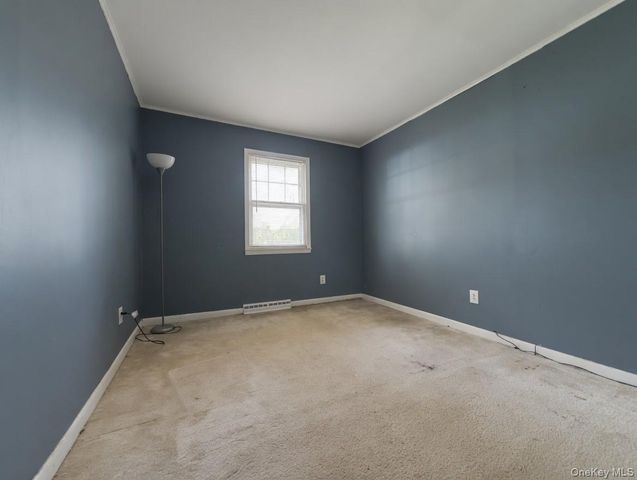 17 Lake Prom, Ronkonkoma, NY 11779