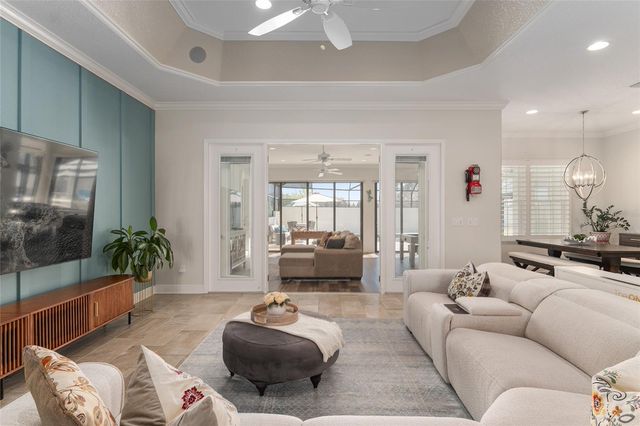 11207 ROZ WAY, Oxford, FL 34484