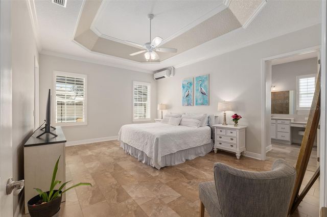 11207 ROZ WAY, Oxford, FL 34484