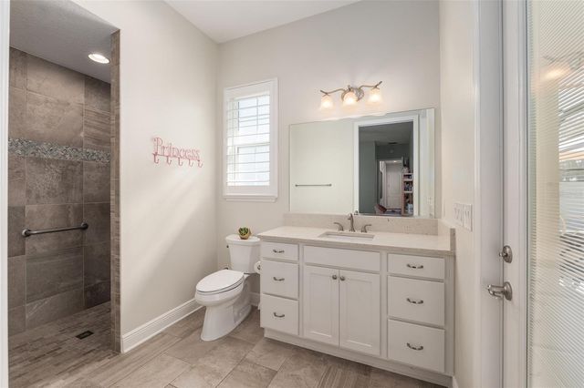 11207 ROZ WAY, Oxford, FL 34484