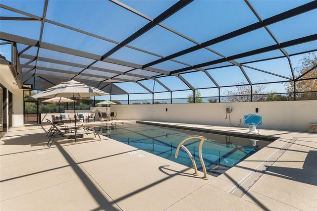 11207 ROZ WAY, Oxford, FL 34484