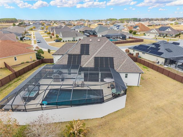 11207 ROZ WAY, Oxford, FL 34484