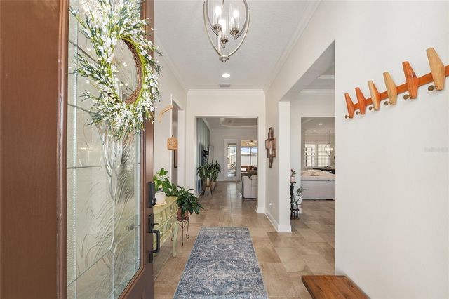 11207 ROZ WAY, Oxford, FL 34484