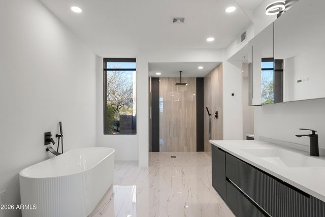 39565 N 107TH Way, Scottsdale, AZ 85262