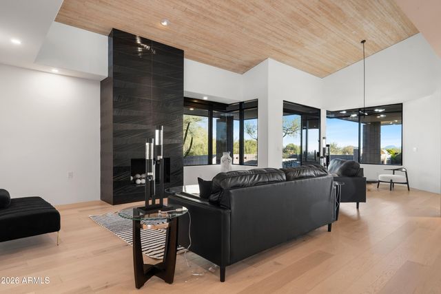 39565 N 107TH Way, Scottsdale, AZ 85262