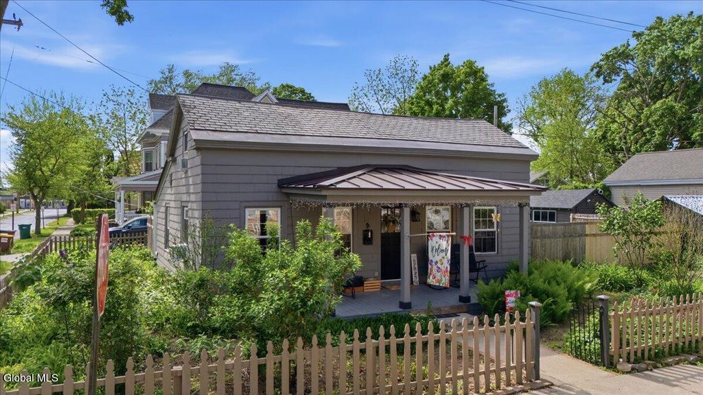 9 Cherry Street, Hudson Falls, NY 12839
