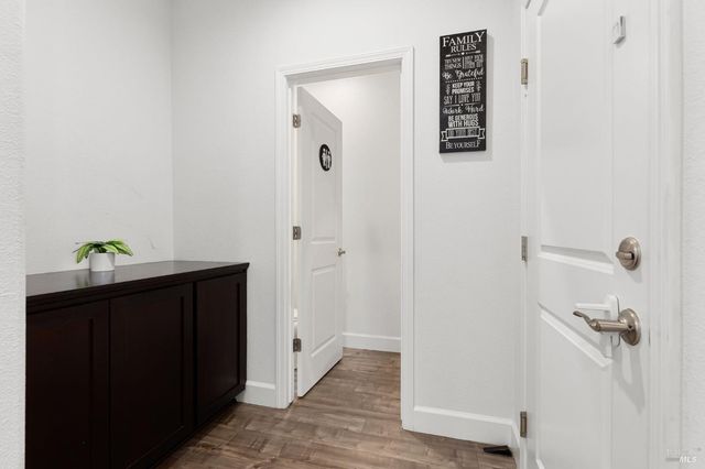 291 Ginger St, Vacaville, CA 95687