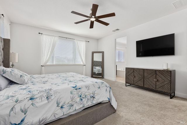 291 Ginger St, Vacaville, CA 95687