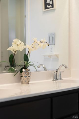 291 Ginger St, Vacaville, CA 95687