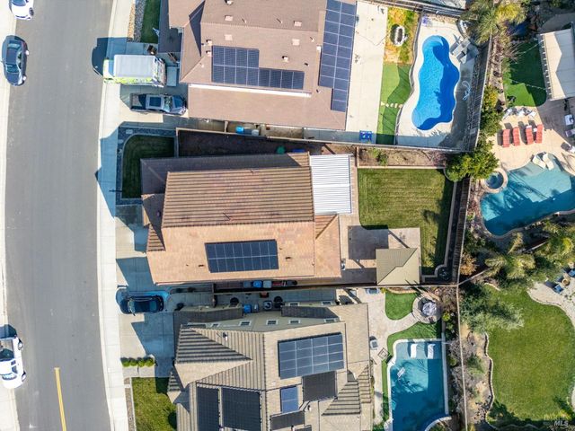 291 Ginger St, Vacaville, CA 95687