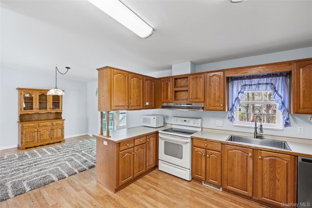 638 Fresh Pond Avenue 343, Calverton, NY 11933