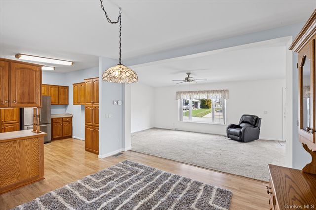 638 Fresh Pond Avenue 343, Calverton, NY 11933