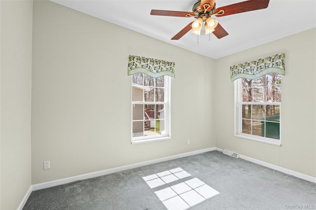 638 Fresh Pond Avenue 343, Calverton, NY 11933