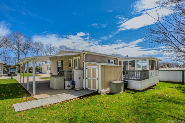 638 Fresh Pond Avenue 343, Calverton, NY 11933