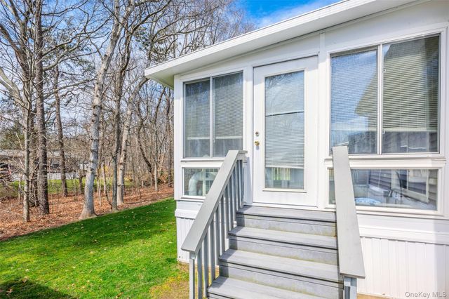 638 Fresh Pond Avenue 343, Calverton, NY 11933