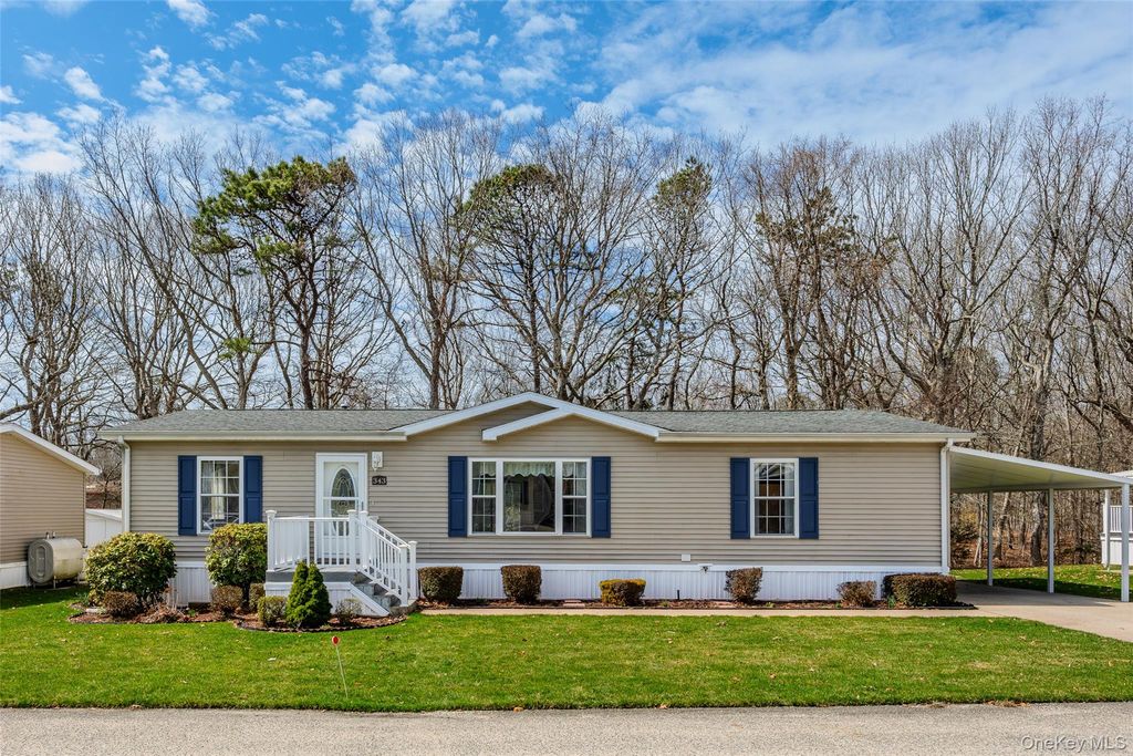 638 Fresh Pond Avenue 343, Calverton, NY 11933