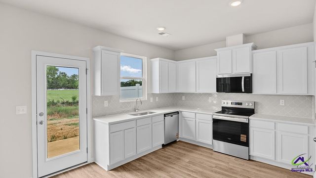 236B Lavendar Lane, Perry, GA 31069
