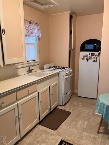 710 Rice Ave, La Junta, CO 81050