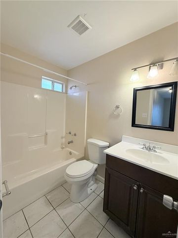 2212 N Days Circle, Pharr, TX 78577