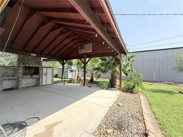 2212 N Days Circle, Pharr, TX 78577