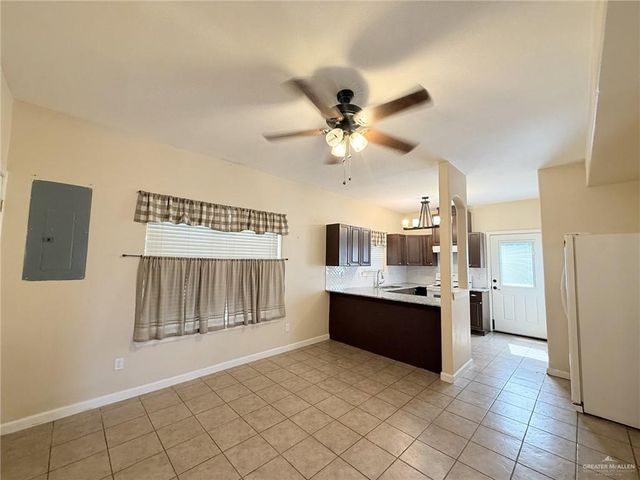 2212 N Days Circle, Pharr, TX 78577