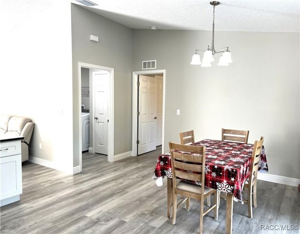 3637 W Wilhelm Street, Citrus Springs, FL 34433