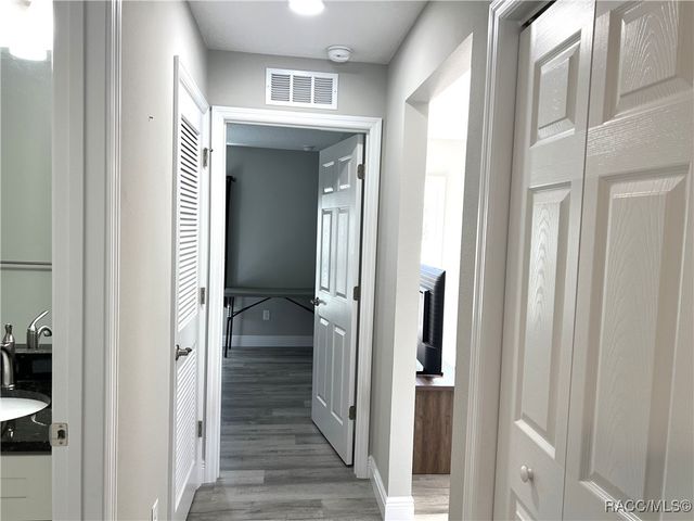 3637 W Wilhelm Street, Citrus Springs, FL 34433