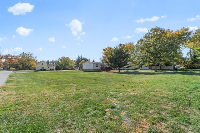 206 & 208 E Minerva Street, Albion, IA 50005