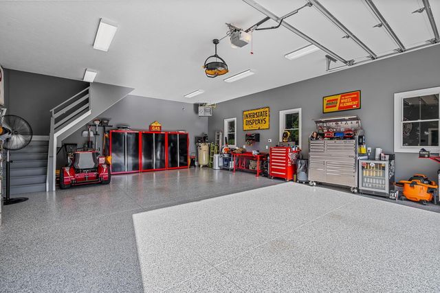 9221 Shawnee Trail, Powell, OH 43065