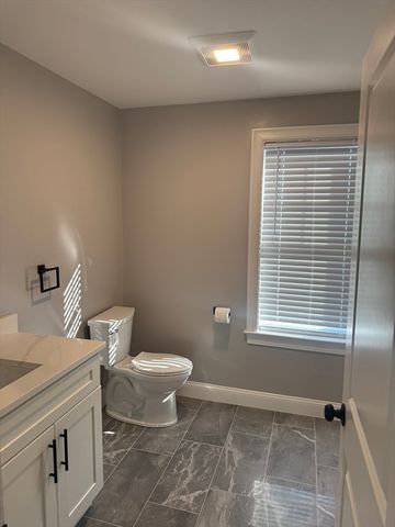 214 Horton 214, Fall River, MA 02723