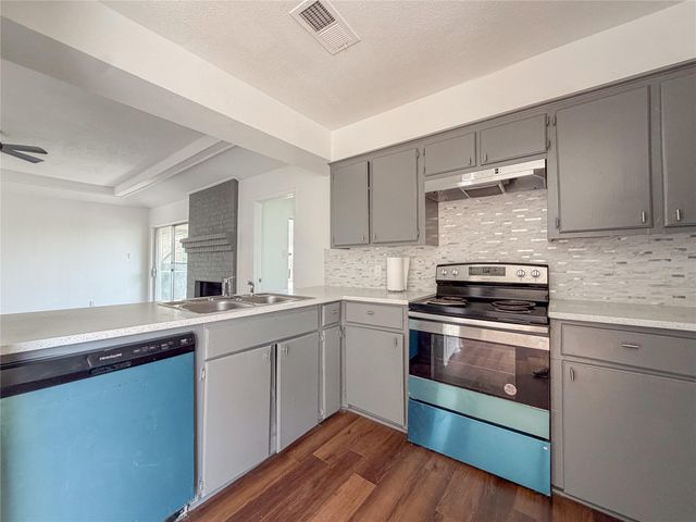12779 Enchanted Path Drive, Houston, TX 77044