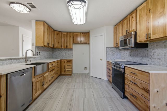 1001 Scenic Drive, Justin, TX 76247