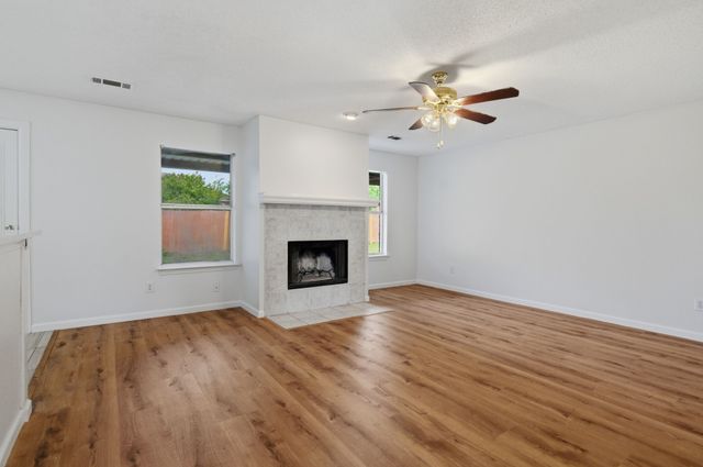 1001 Scenic Drive, Justin, TX 76247