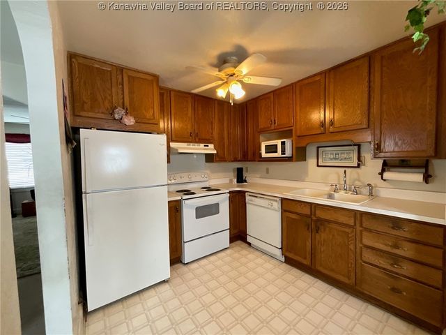 446 22nd Street, Dunbar, WV 25064