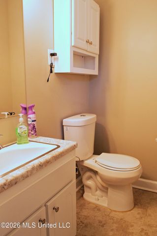2225 Cedar Point Cove, Southaven, MS 38671