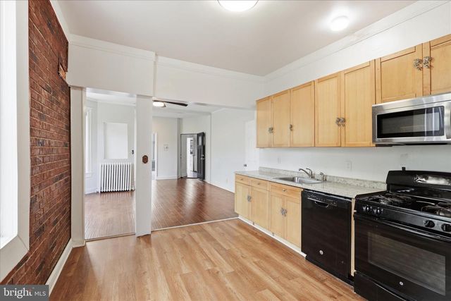 4142 7TH ST NW, Washington, DC 20011