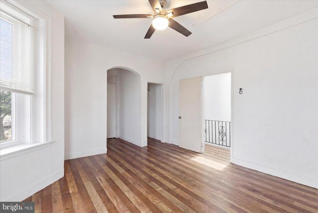 4142 7TH ST NW, Washington, DC 20011