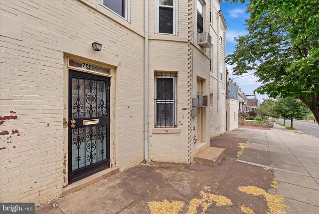 4142 7TH ST NW, Washington, DC 20011