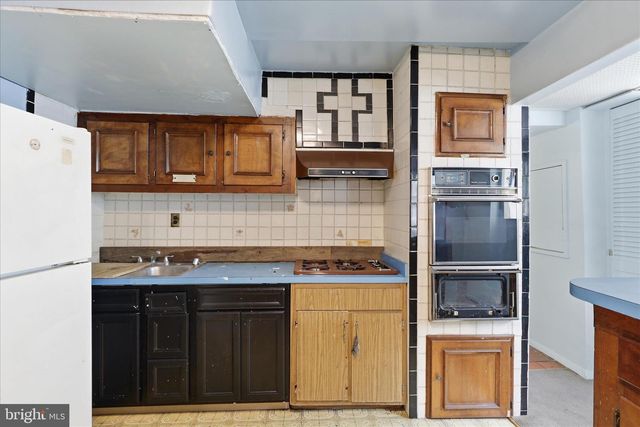 4142 7TH ST NW, Washington, DC 20011