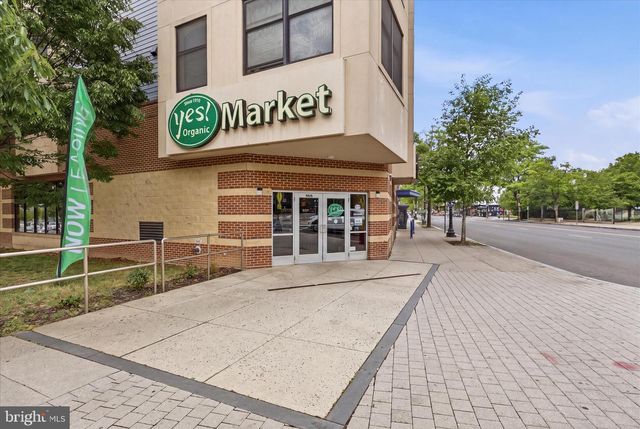 4142 7TH ST NW, Washington, DC 20011